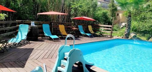 Appartement charmant près d'Orange avec piscine partagée