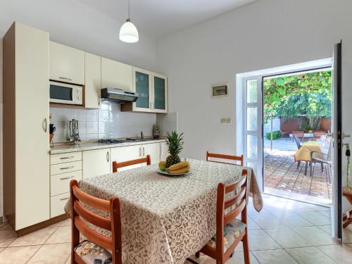 Apartment Nino-4 by Interhome