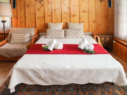 Кровать или кровати в номере Apartment Courtillière 4 by Interhome