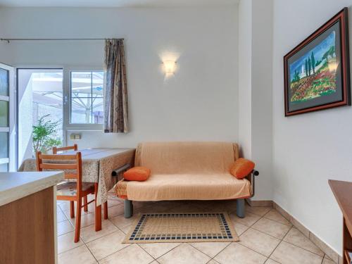 Apartment Nino-5 by Interhome