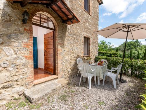 Сад в Holiday Home Belvedere by Interhome