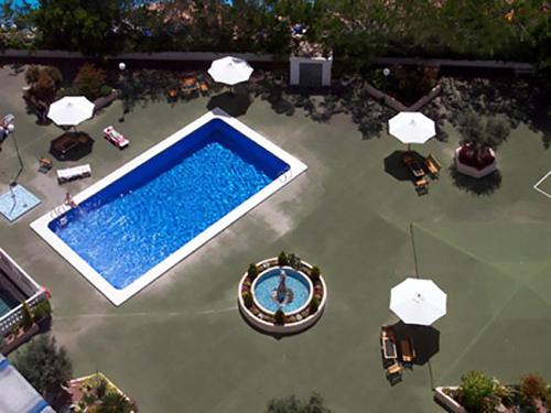 Solo familias Torre Domo Benidorm