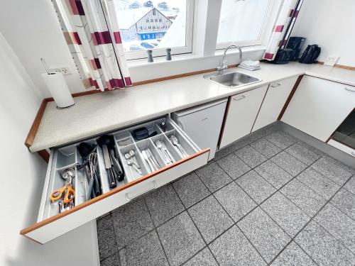 Кухня или мини-кухня в Hotel Nordbo
