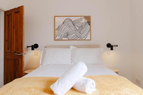 Stylish & Comfortable Modern Getaway photo 10