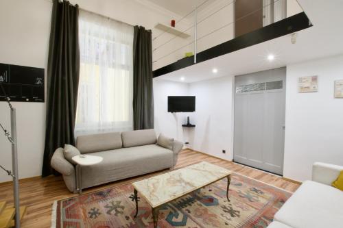 Standard Apartment by Hi5- Kazinczy 2 bedroom 1075 Budapest, Kazinczy utca 10 kép - 3