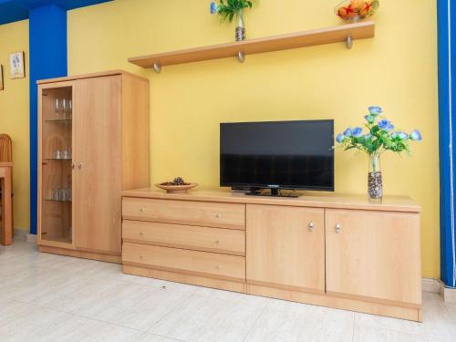 Apartment Montserrada 2 by Interhome