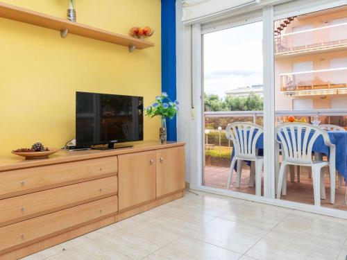 Apartment Montserrada 2 by Interhome