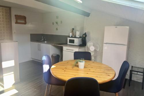 Photo de la galerie de l'établissement Cozy T2 in the heart of Carcassonne, à Carcassonne