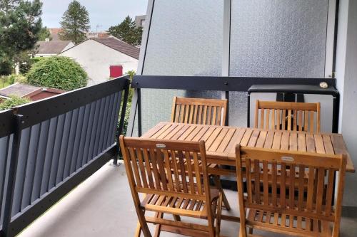 Lovely T2 with garden by the sea