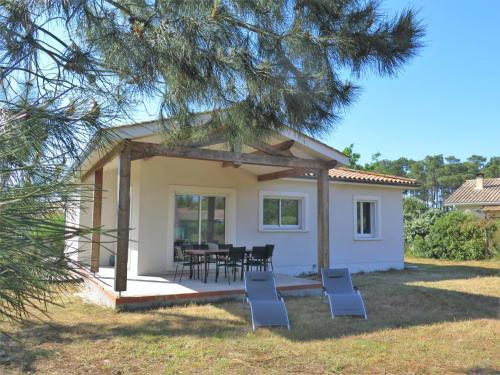 Holiday Home Les Arbousiers by Interhome
