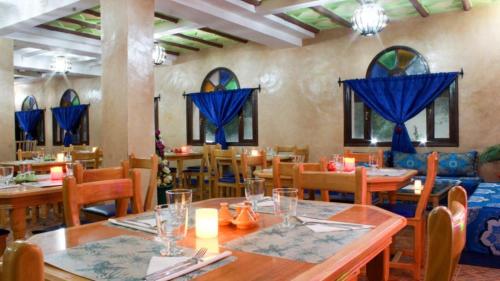 Restaurace v ubytování Sud Est Palace