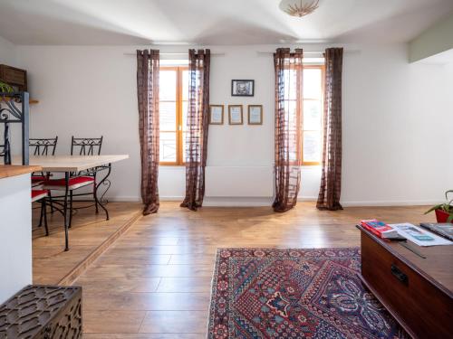Χώρος καθιστικού στο Chez Ma Petite Reine 1