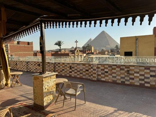 Balkón nebo terasa v ubytování Osiris pyramids view inn
