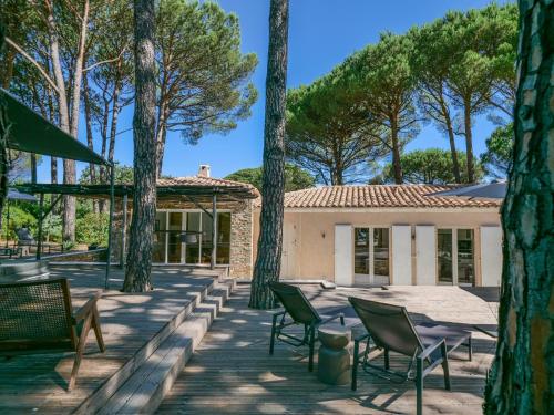 Villa Pinède proche plage et Saint Tropez