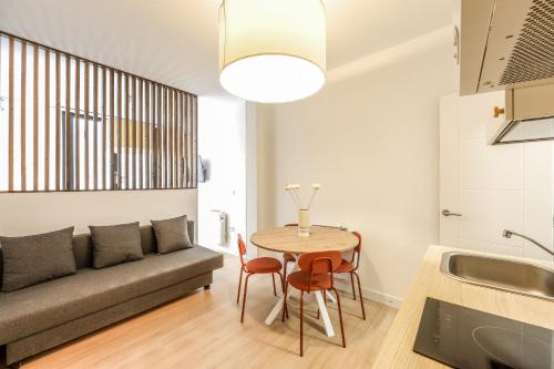 pequeno apartamento reformado en tirso de molina ALQUILER TEMPORAL