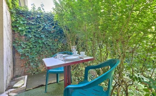 Photo de la galerie de l'établissement GuestReady - Studio au calme avec rez de jardin, à Boulogne-Billancourt