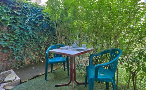 Photo de la galerie de l'établissement GuestReady - Studio au calme avec rez de jardin, à Boulogne-Billancourt