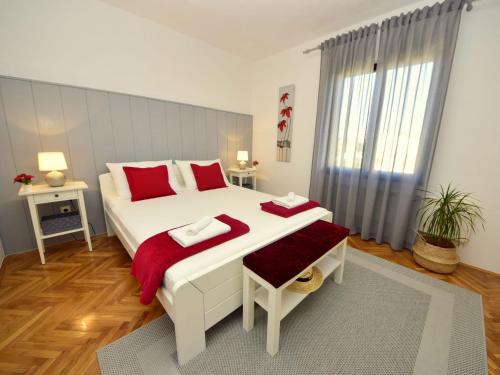 Apartment Diana by Interhome