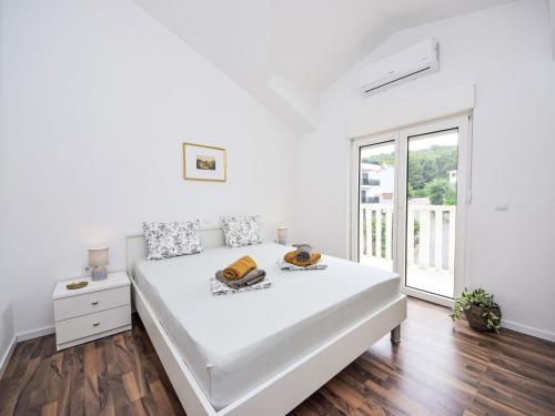 Apartment Villa Nonie by Interhome