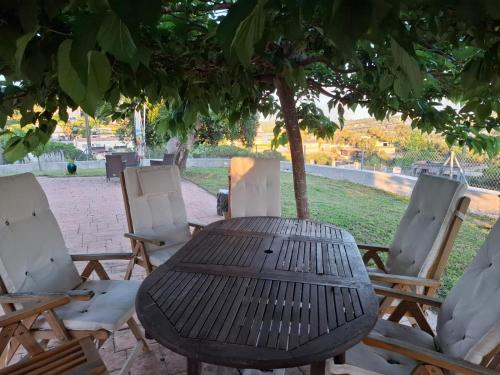 Casa en la montaña cerca del mar