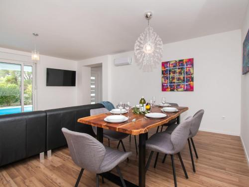 Holiday Home Villa Franko by Interhome