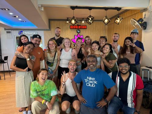 Galeriebild der Unterkunft Revolution Khao San by The Bliss in Bangkok