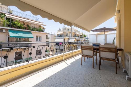 Athan's Penthouse Near Acropolis