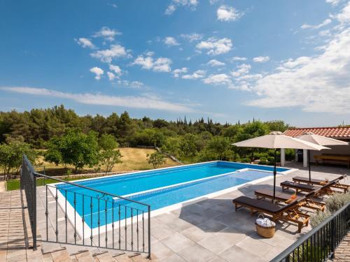 Holiday Home Villa di Pietra by Interhome