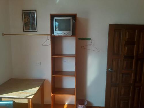 TV/Unterhaltungsangebot in der Unterkunft Hostal Limoncocha