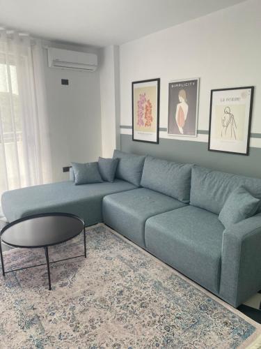 Lulu Suites - Blue