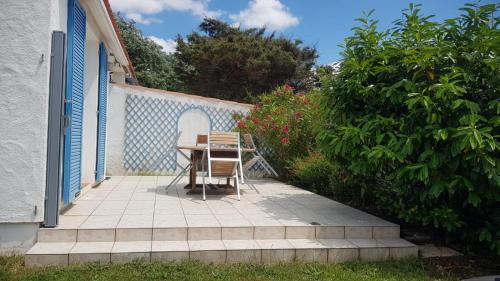 Photo de la galerie de l'établissement Maison Madoret avec terrasse, à Saint-Hilaire-de-Riez
