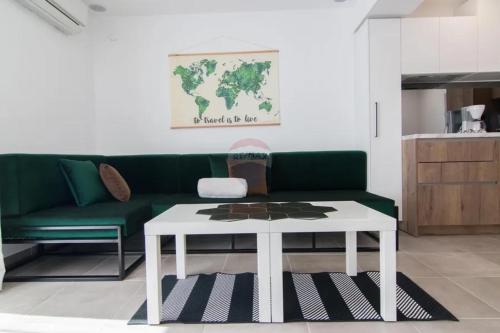BlueBay Oasis Deluxe Apartment