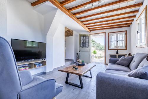 Solea Cottage - Bright Escape in Skopelos