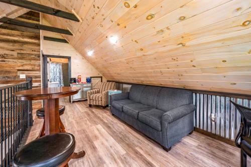 Lil Cabin in the Cove! MTN views, theater, hot tub, games, king beds, Prime Location! photo 35