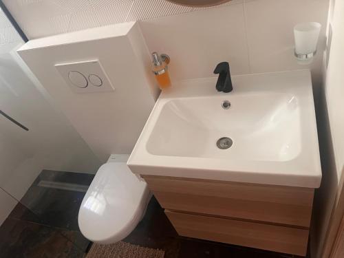 Bujdosó House Apartman 8600 Siófok, Béri Balog Ádám utca 13 kép - 3