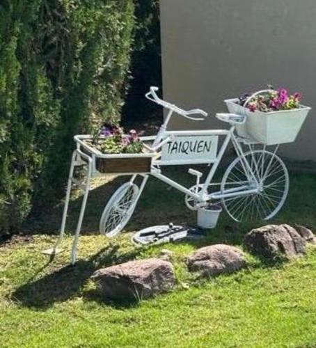 Κήπος έξω από το CASA TAIQUEN