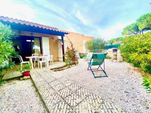 Charmante Villa T2 mezzanine, CLIMATISATION, Piscine, Parking, proche Plage - FR-1-795-42