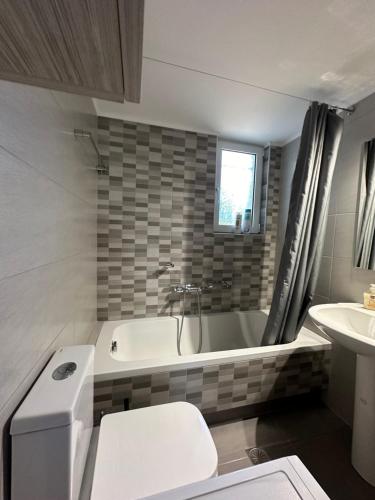 Photo de la galerie de l'établissement Melina house, à Ayiá