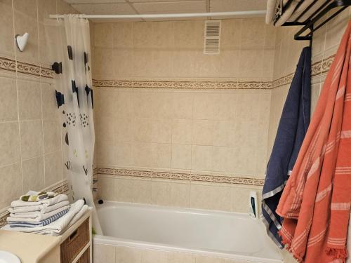 apartamento salou terraza picinacalas ,relax