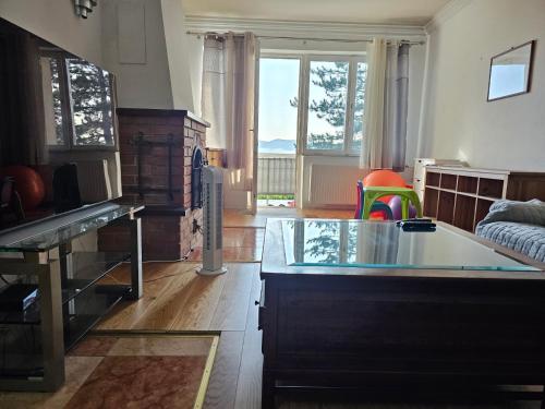 Bright charming house with a garten balkony, panoramic view and full equiped kitchen