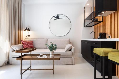 Magno Apartments Patios de O'Donnell