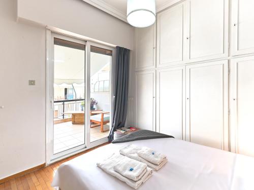 Pagrati Gem, Park Views, 600Mbps Near Kallimarmaro