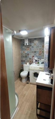 Floating Studio - 8' Walk to Seaside in SKG