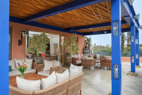 Ruang duduk di Le Clos des Oliviers