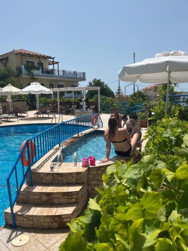 Πισίνα στο ή κοντά στο Pantheon Apartments & Studios
