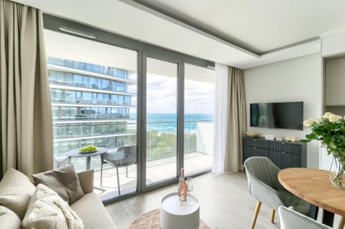 Your Holidays Wave Magia Zachodów Słońca E782