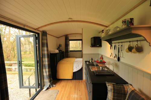 Fotografie z fotogalerie ubytování Otter Shepherds Hut v destinaci Bodmin