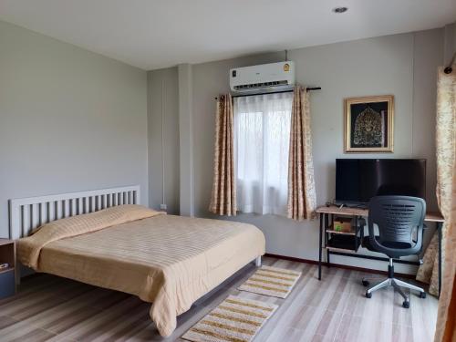 TV a/nebo společenská místnost v ubytování B&N House