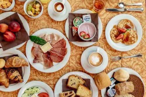 Gallery image of Hotel Ariston in Levico Terme