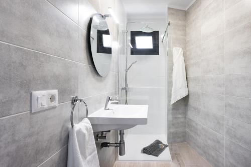 Koupelna v ubytování Finca Vinco II with heated pool